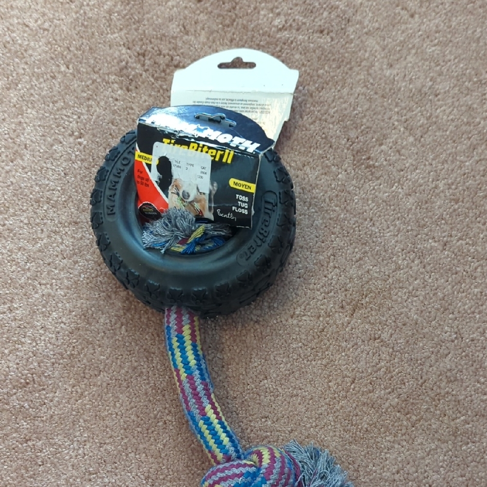 Mammoth TireBiter Dog Toy with Rope Up To 50 Lbs. New Sale